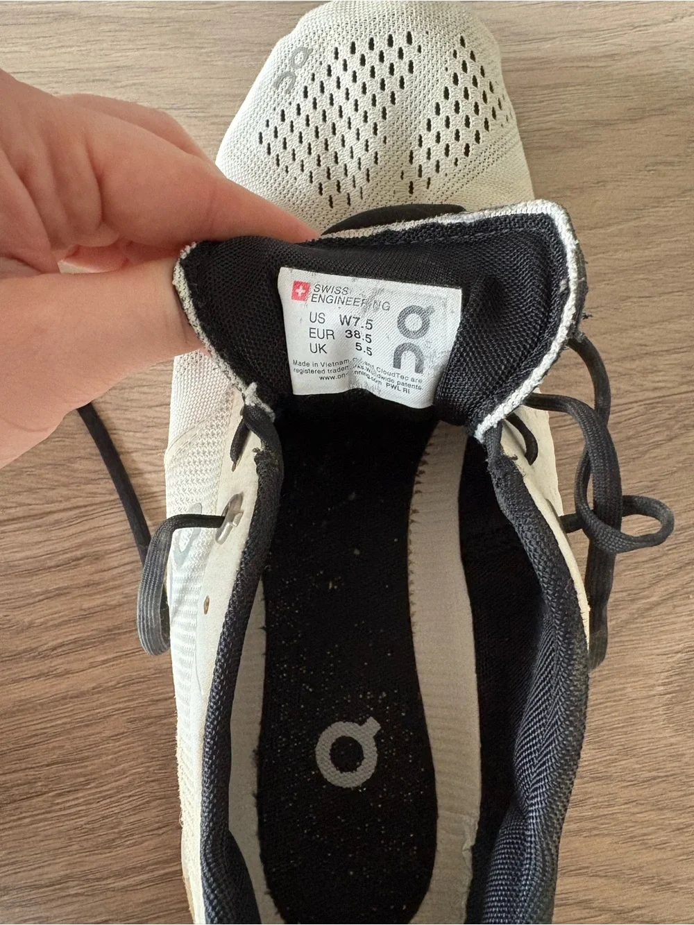 On Cloud X Training Shoe / Women’s 7.5